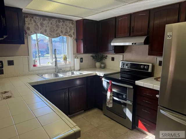 $424,900 | 1952 Monte Vista Drive, Pocatello, ID 83201