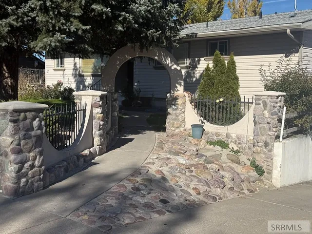 $424,900 | 1952 Monte Vista Drive, Pocatello, ID 83201