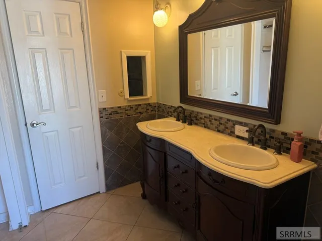 $424,900 | 1952 Monte Vista Drive, Pocatello, ID 83201