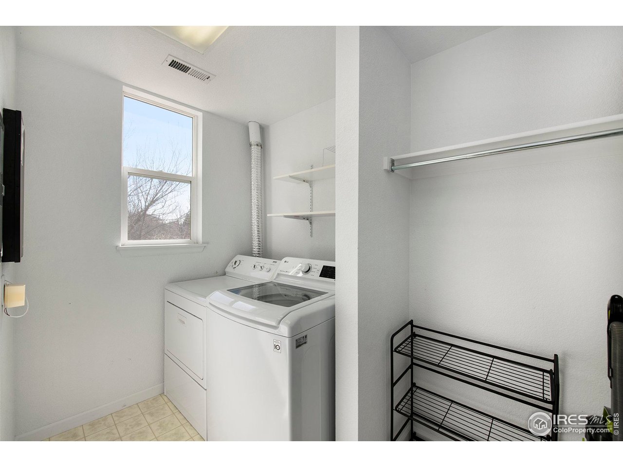 4501 Nelson Road, Unit 2102 Longmont, CO 80503 - Photo 25 of 32 Laundry