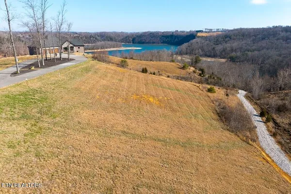 $75,000 | 0 Holly Bend Drive, Byrdstown, TN 38549