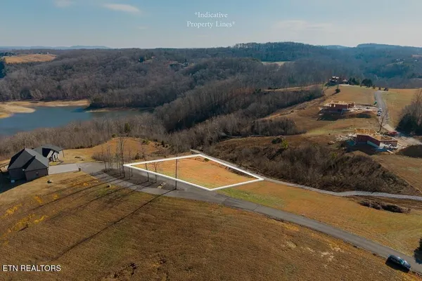 $75,000 | 0 Holly Bend Drive, Byrdstown, TN 38549