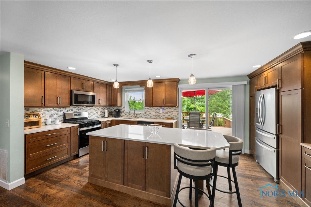 5620 Brook Point Road Toledo, OH 43611 - Photo 9 of 31 Gallery Image 9