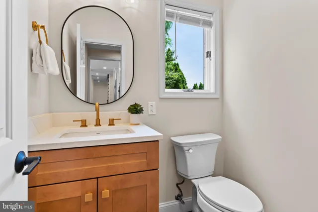 $1,175,000 | 3 Woburn Abbey Avenue, Camp Hill, PA 17011