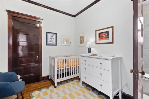 $525,000 | 4176 North Clarendon Avenue, Unit 1N, Chicago, IL 60613