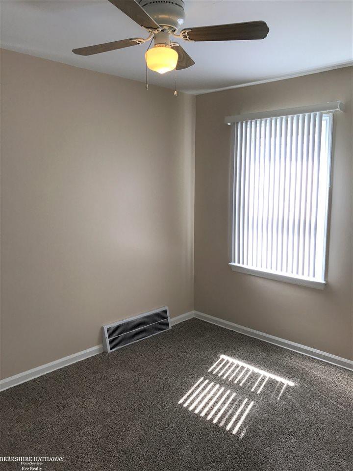 8249 Stephens Center Line, MI 48015 - Photo 8 of 9