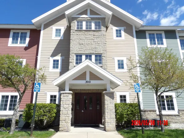 $37,500 | 1246 Sunnyside Drive, Unit 306, Cadillac, MI 49601