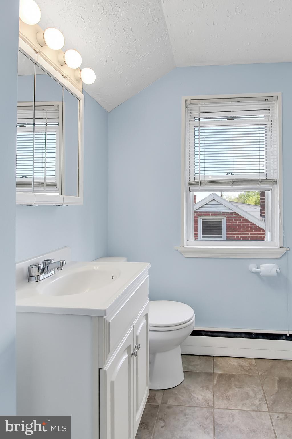 359 Upperlanding Road Essex, MD 21221 - Photo 21 of 28