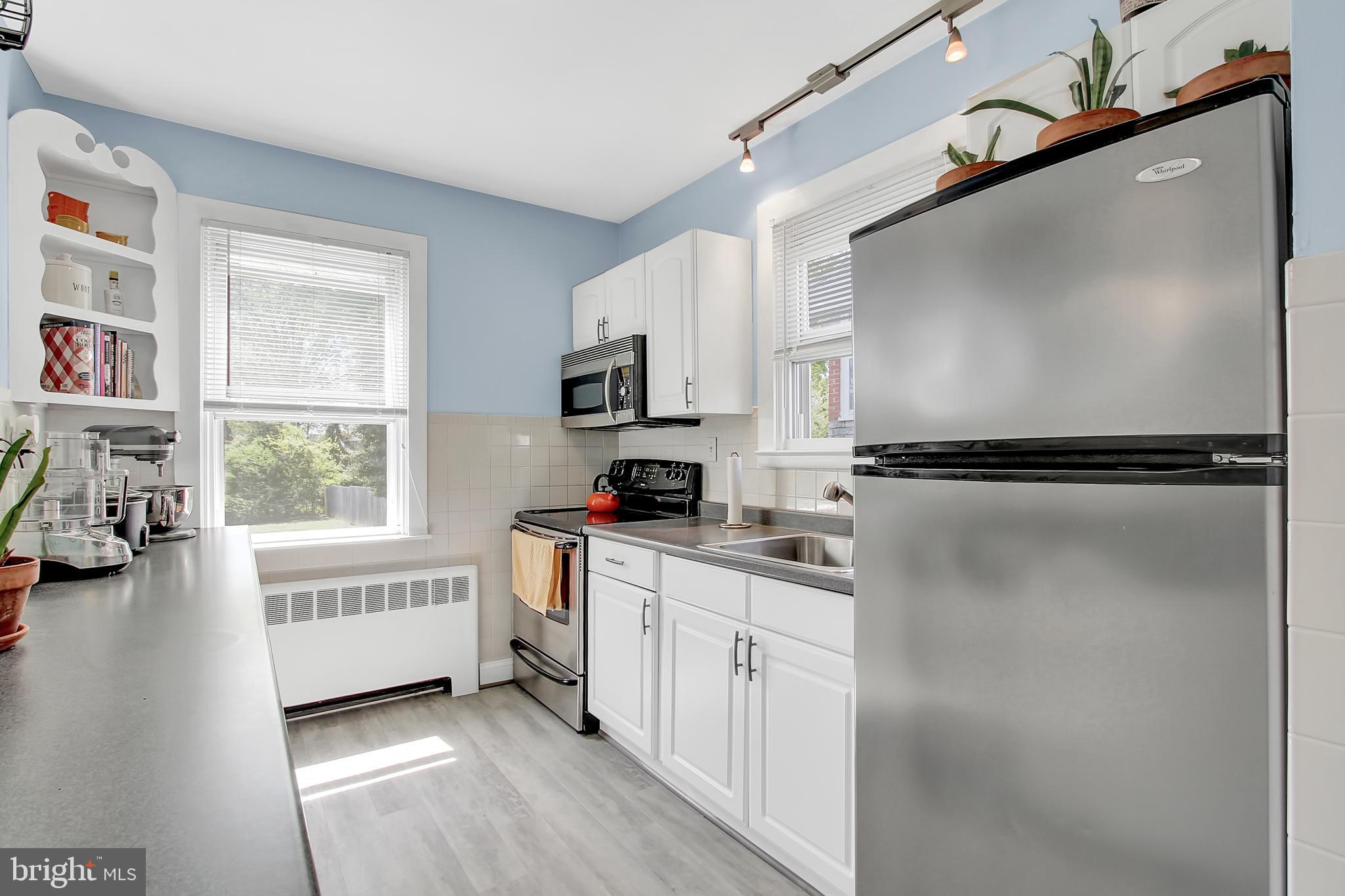 359 Upperlanding Road Essex, MD 21221 - Photo 10 of 28