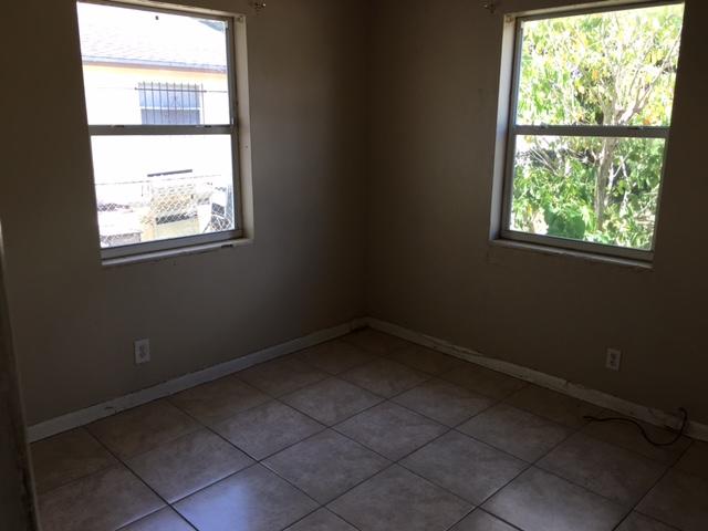 995 West 36th Street Riviera Beach, FL 33404 - Photo 11 of 12 IMG_1037