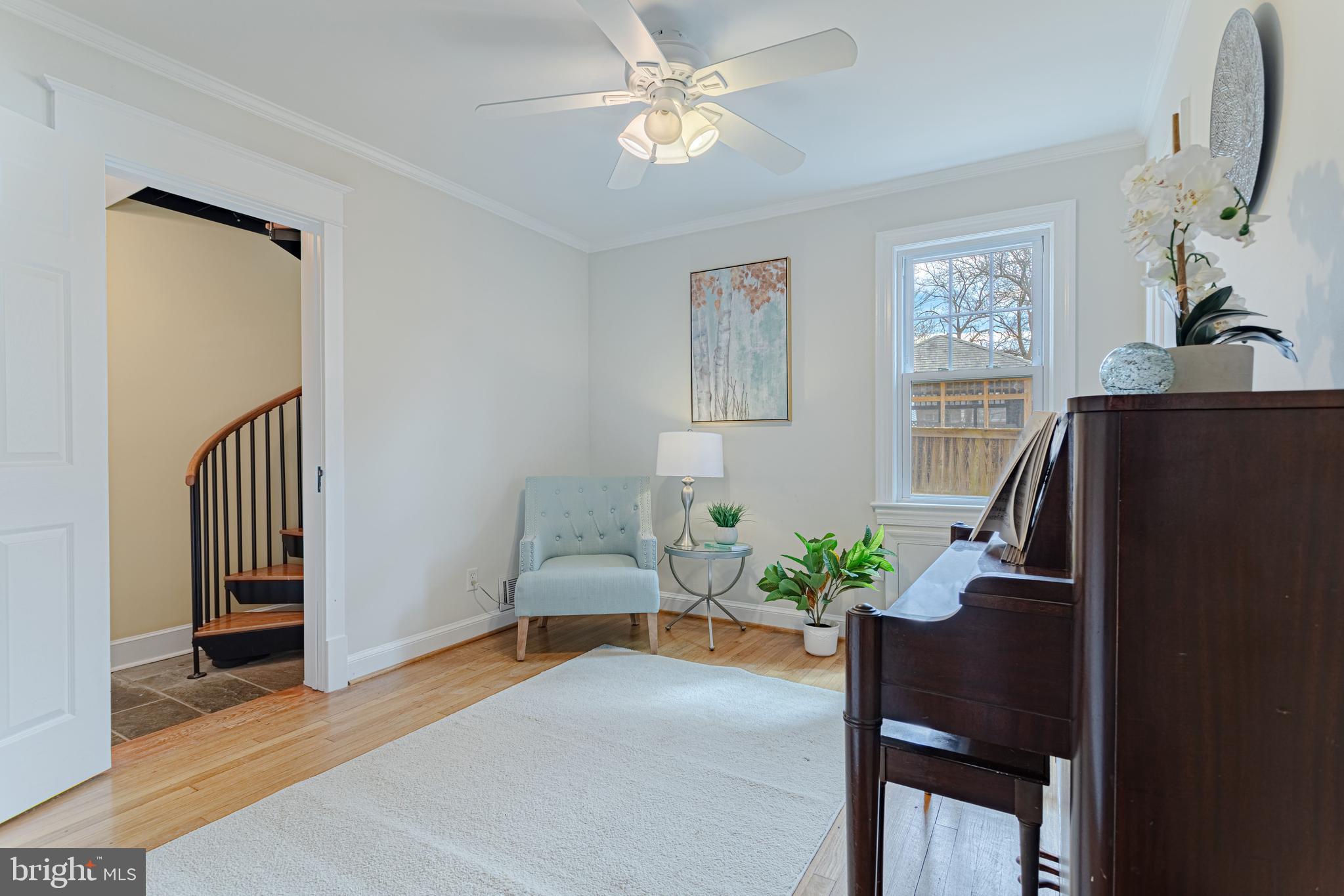 6908 Elm Street McLean, VA 22101 - Photo 11 of 32