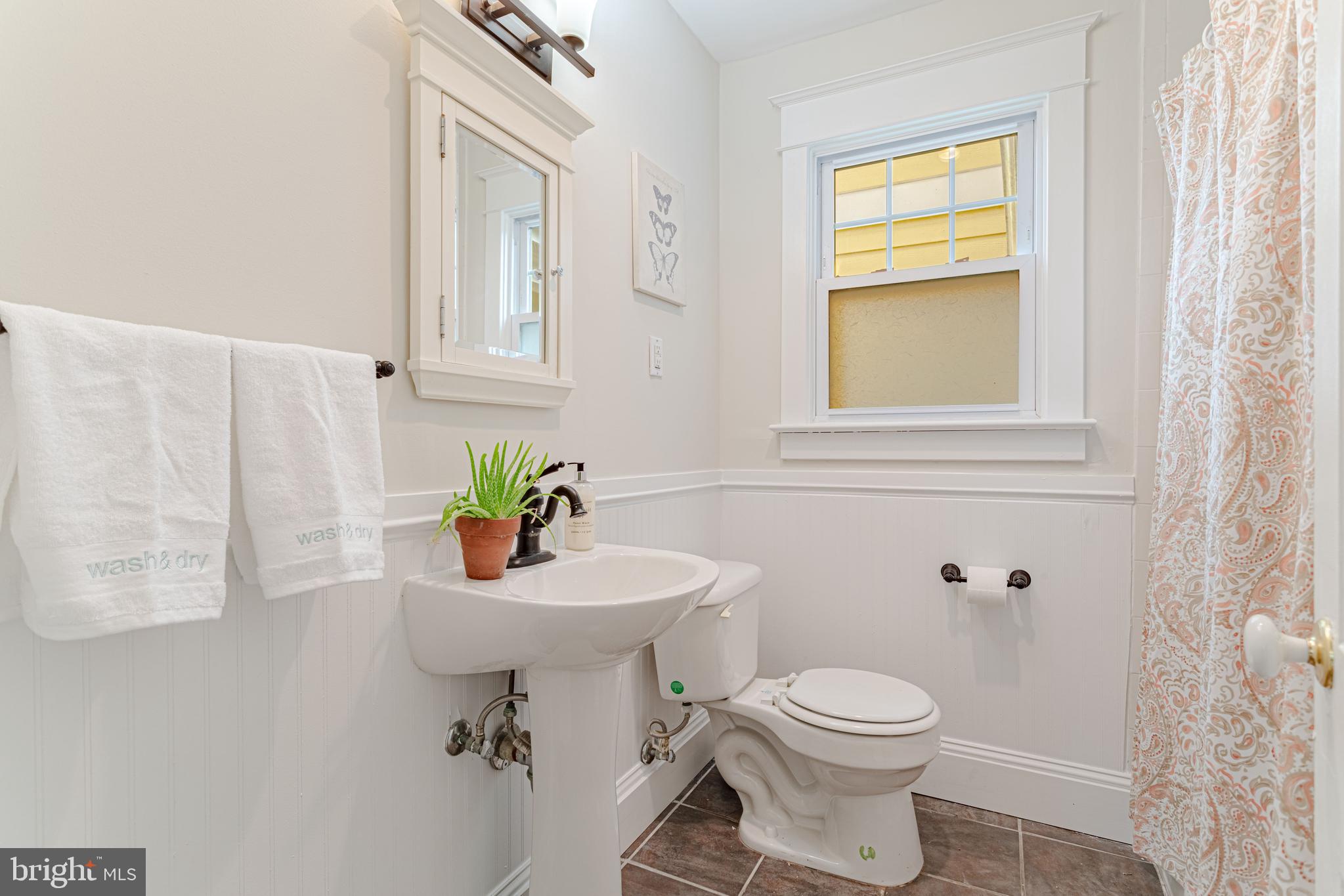 6908 Elm Street McLean, VA 22101 - Photo 14 of 32