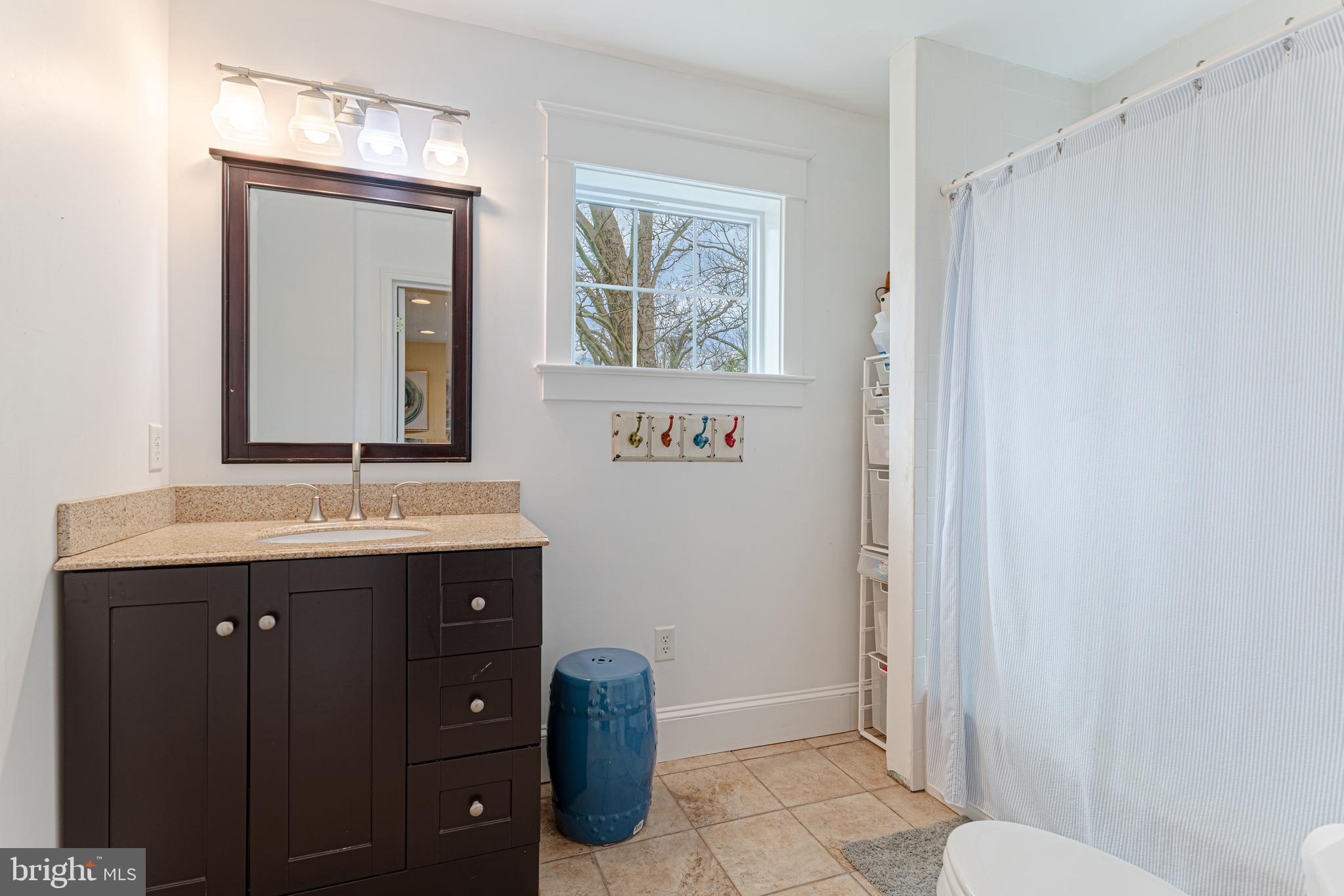 6908 Elm Street McLean, VA 22101 - Photo 25 of 32