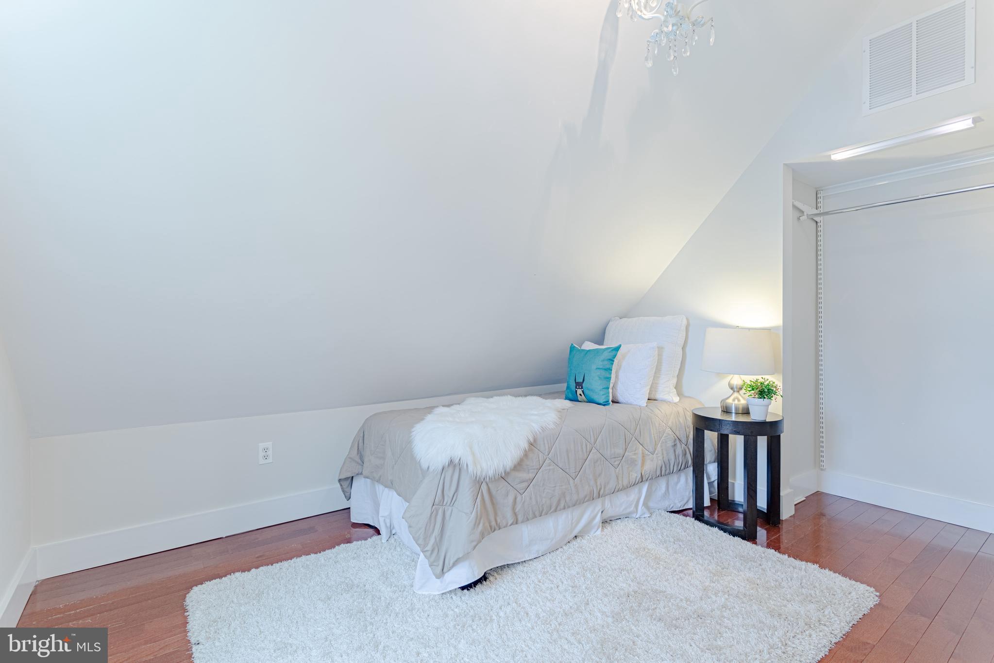 6908 Elm Street McLean, VA 22101 - Photo 28 of 32