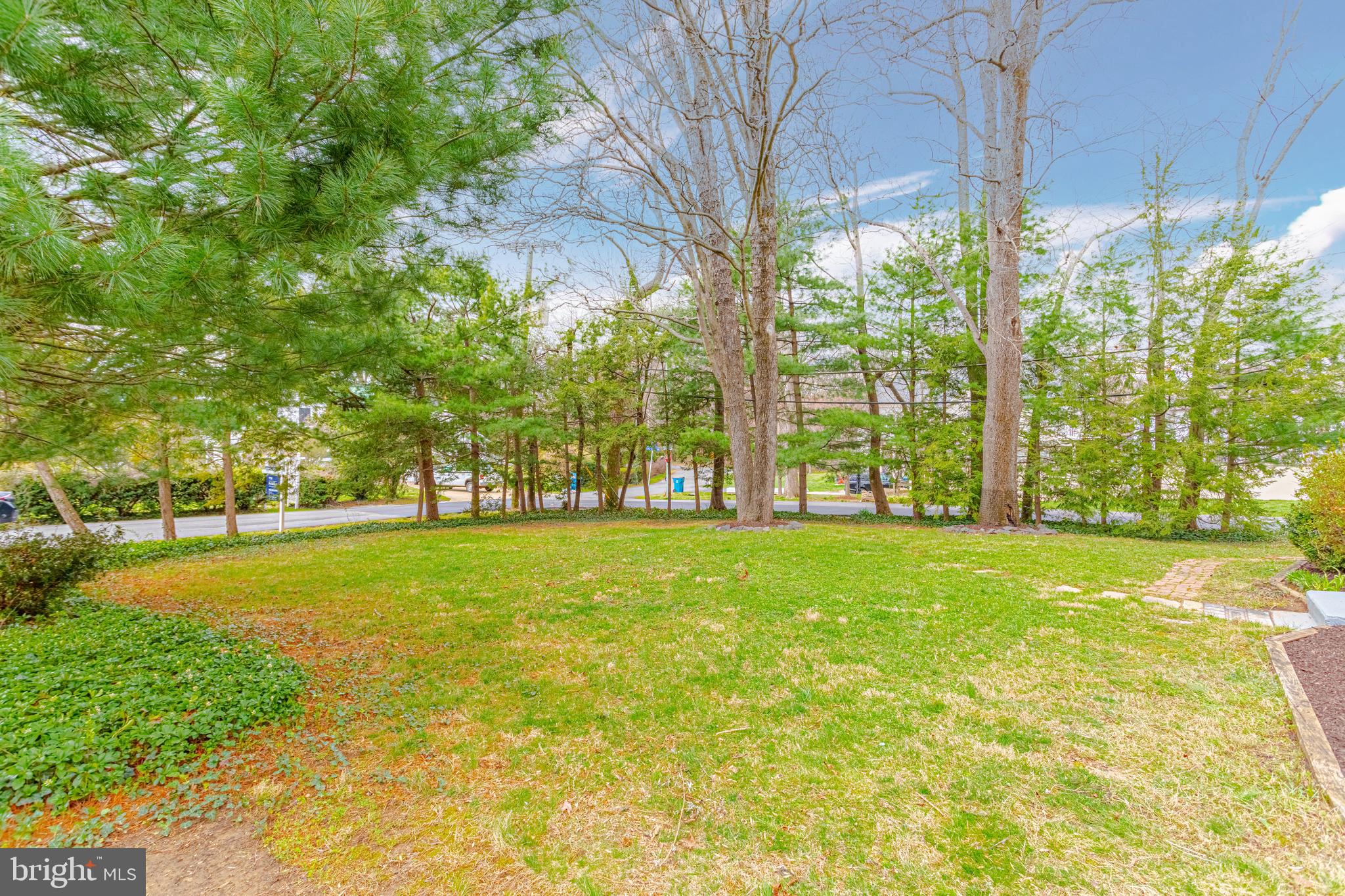 6908 Elm Street McLean, VA 22101 - Photo 30 of 32