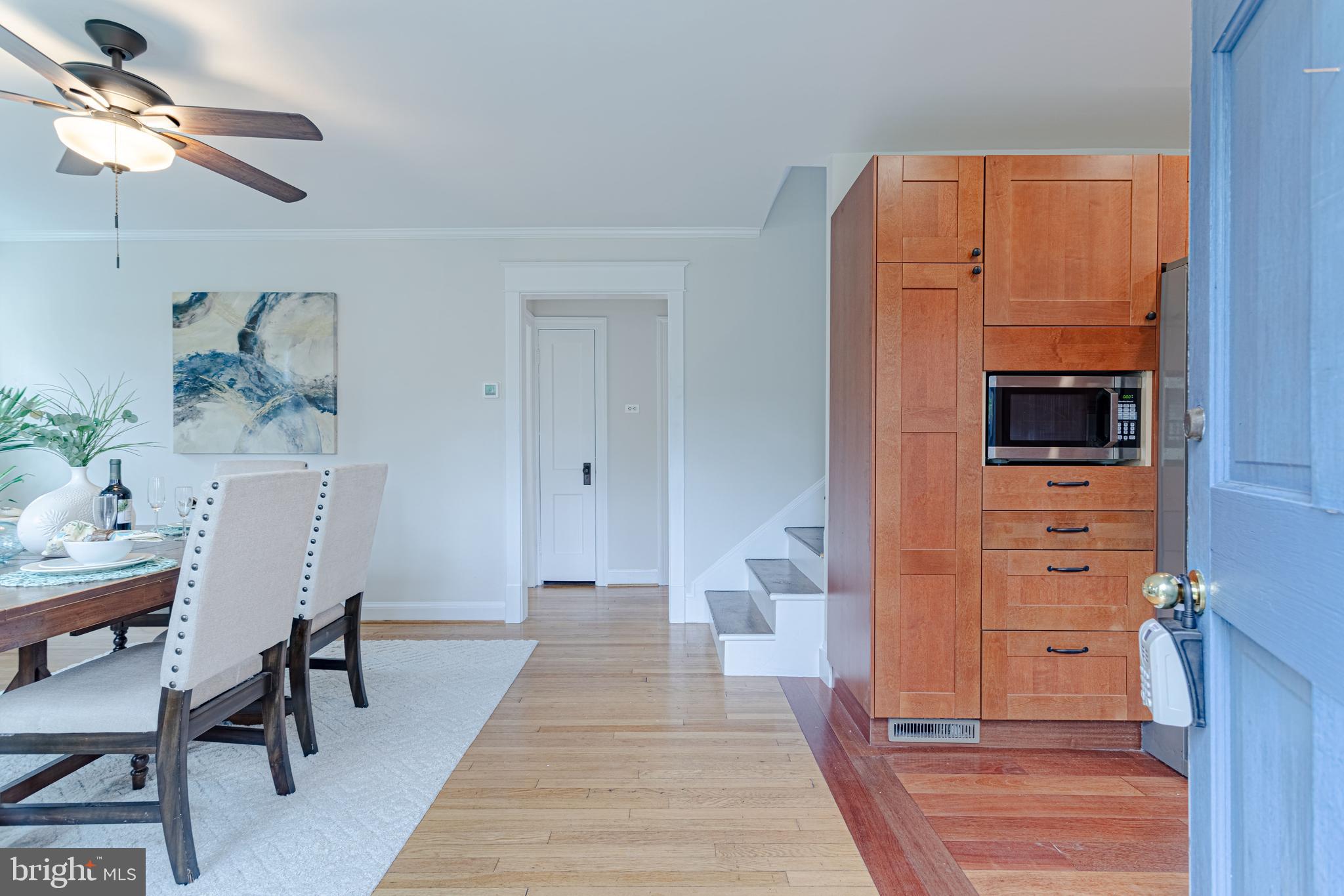 6908 Elm Street McLean, VA 22101 - Photo 4 of 32