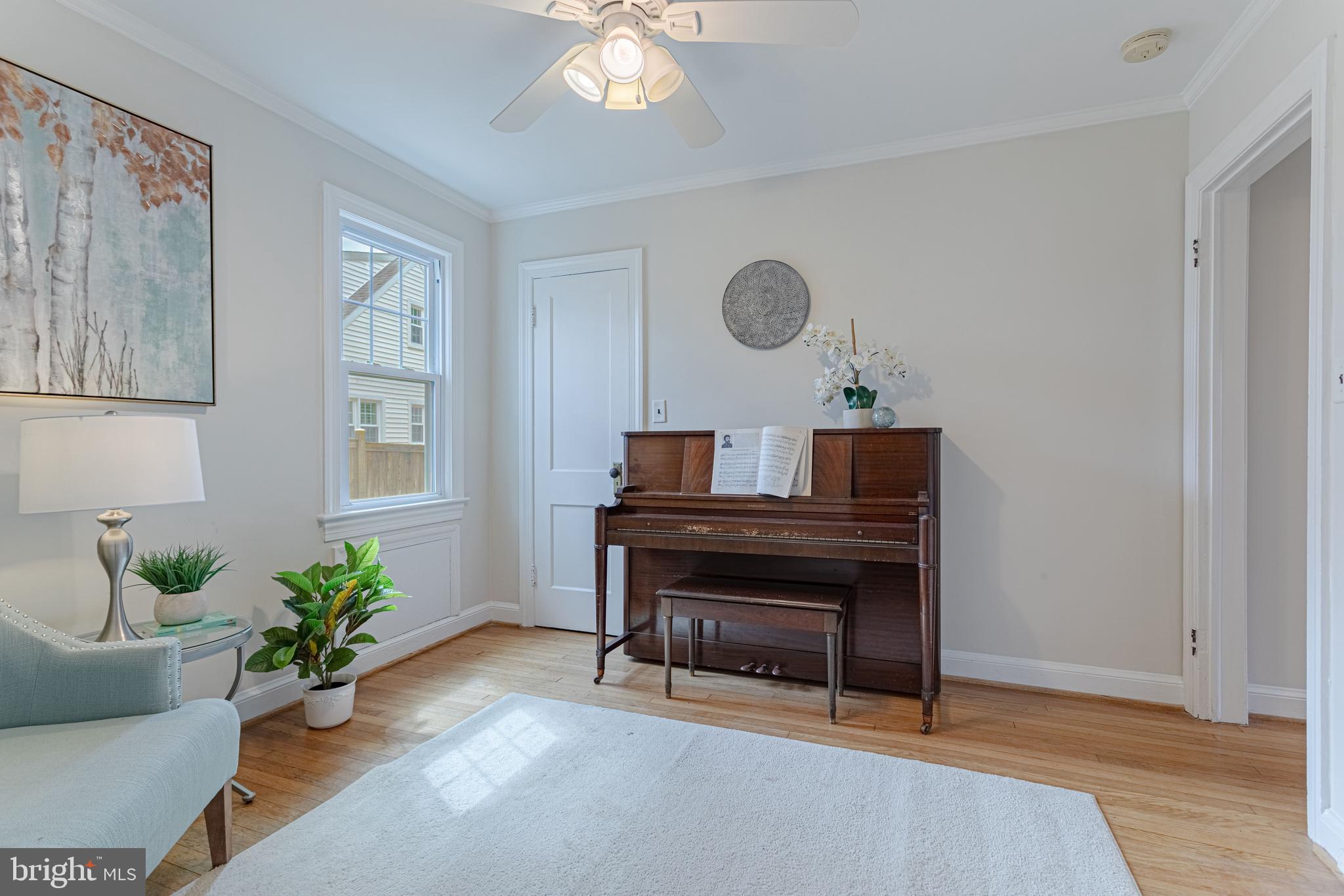 6908 Elm Street McLean, VA 22101 - Photo 10 of 32