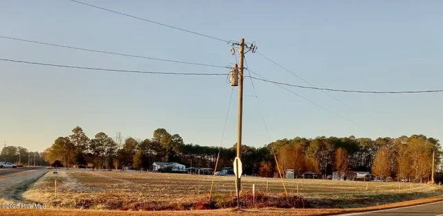 $49,000 | 1978 Pine Level Church Road, Nakina, NC 28455