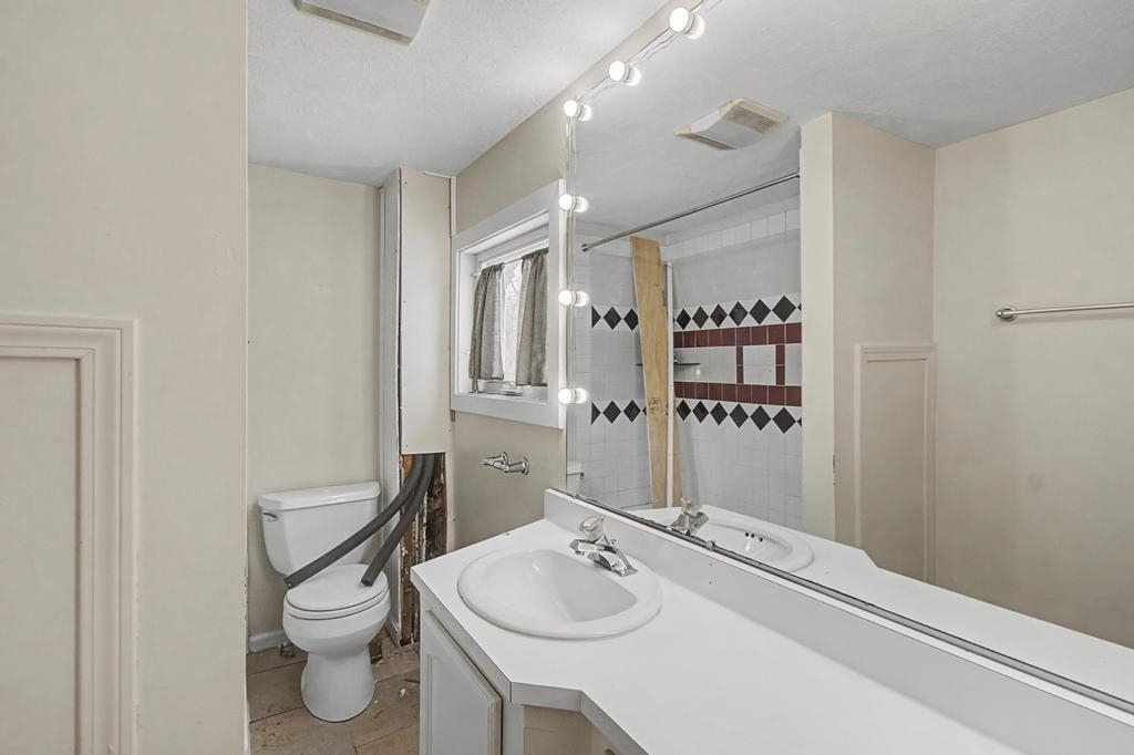 56 North Williston Road Williston, VT 05495 - Photo 28 of 42