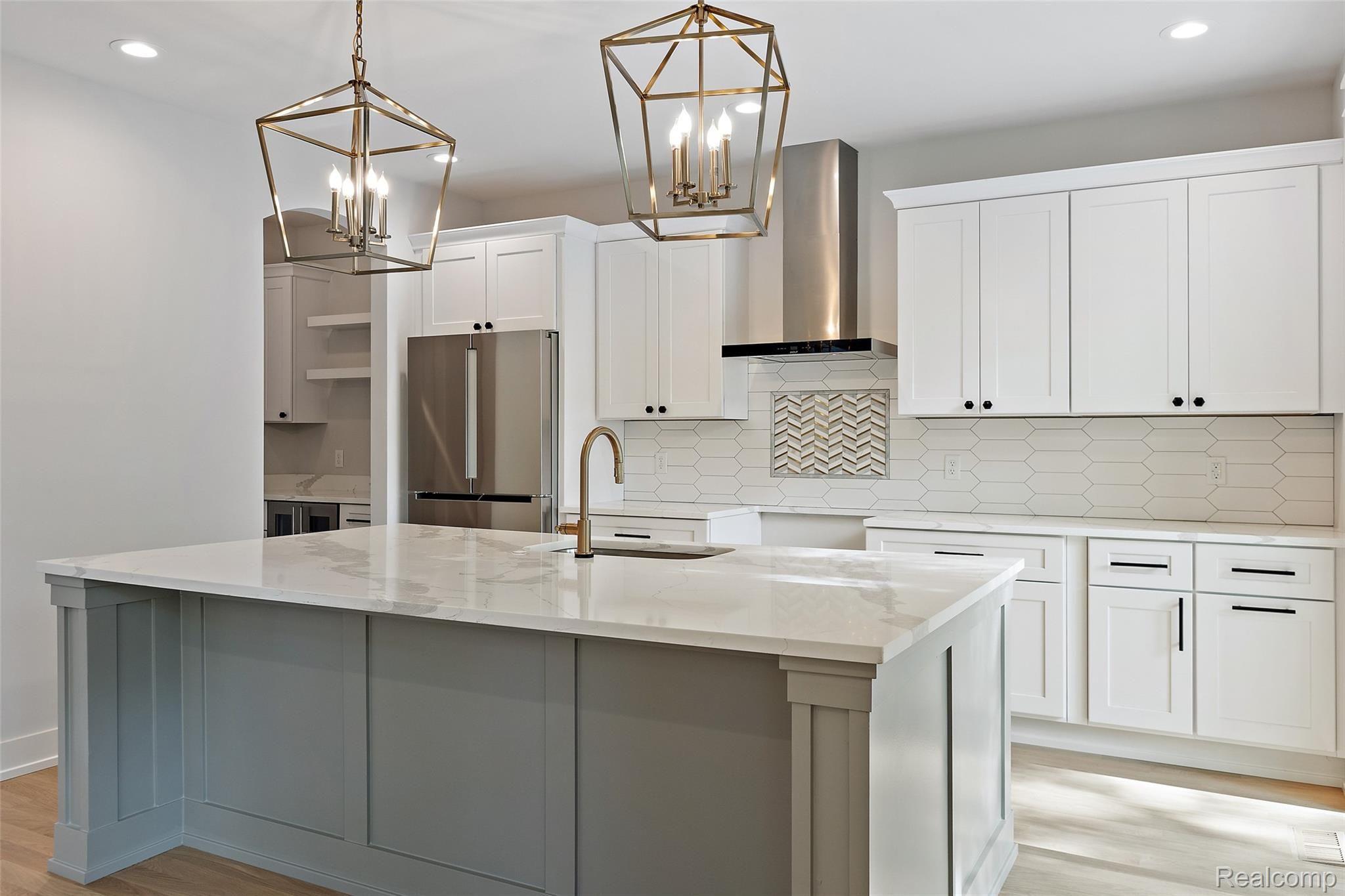 838 Princeton Road Berkley, MI 48072 - Photo 5 of 20 1302 N Blair-28.jpg