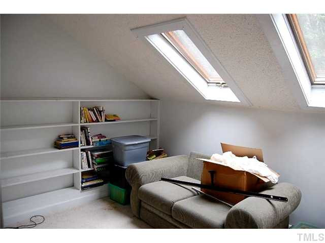 1339 Springlawn Court Raleigh, NC 27609 - Photo 15 of 17 Third floor