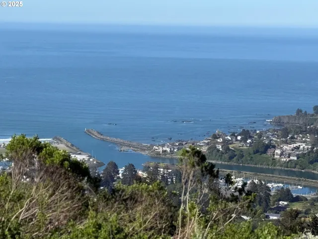 $475,000 | Dale Court, Unit 2, Brookings, OR 97415