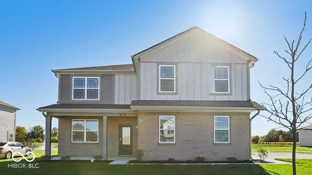 $392,900 | 7861 Magnolia Street, New Palestine, IN 46163