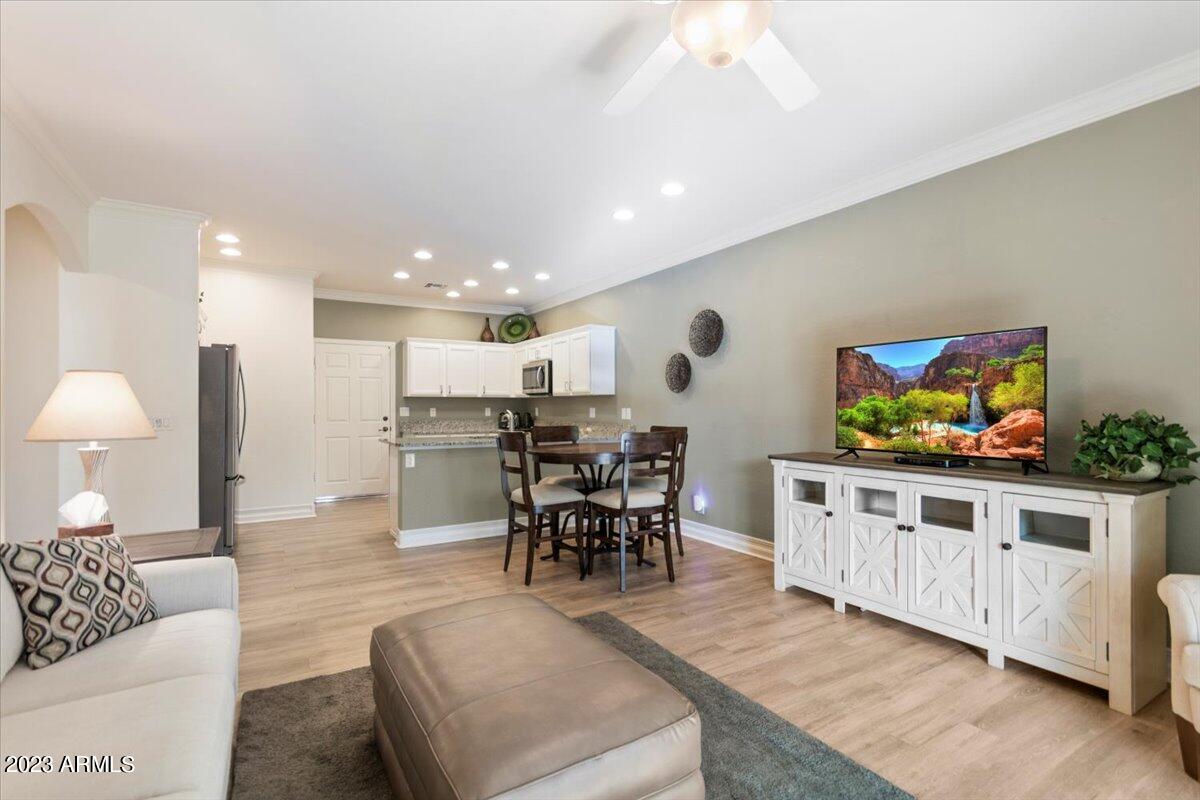 3117 South Signal Butte Road, Unit 532 Mesa, AZ 85212 - Photo 6 of 31 12-Living Room