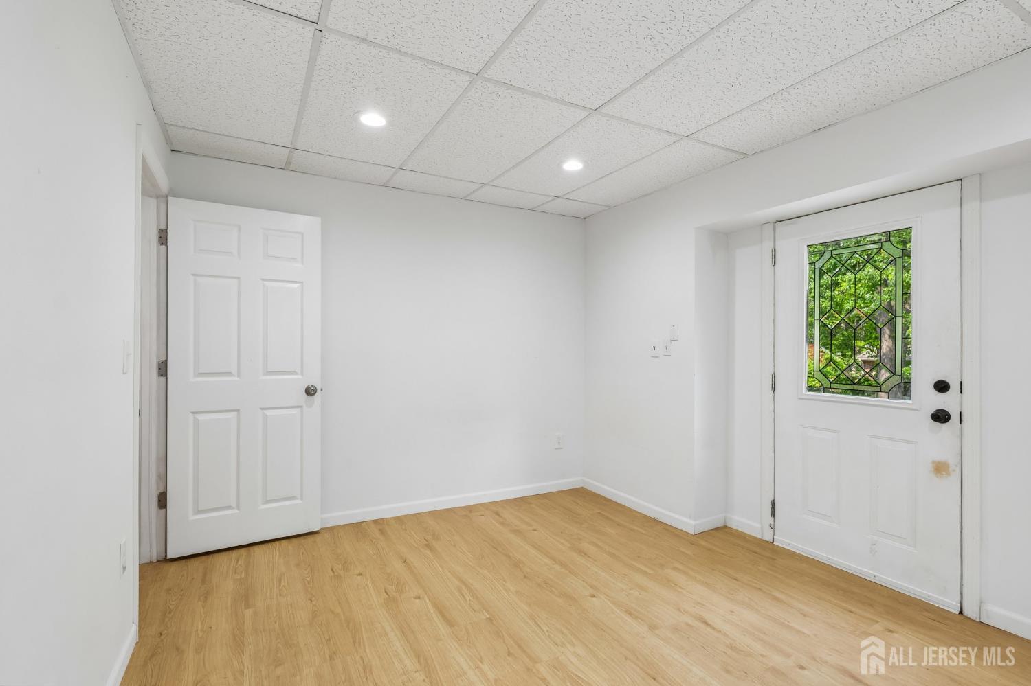 36 Henry Street Edison, NJ 08820 - Photo 25 of 42 a view of empty room