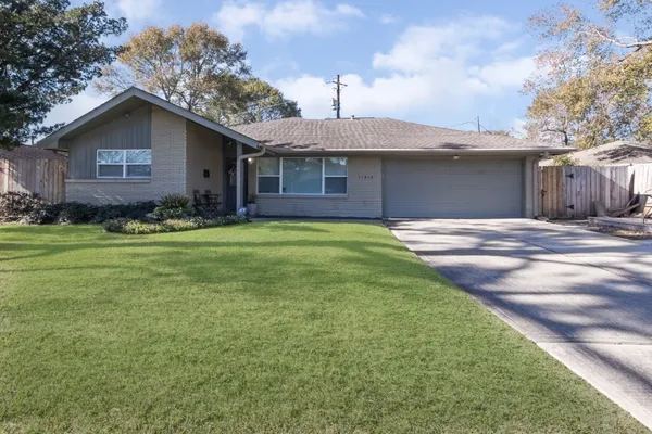 $2,600 | 11010 Cedarhurst Drive, Houston, TX 77096