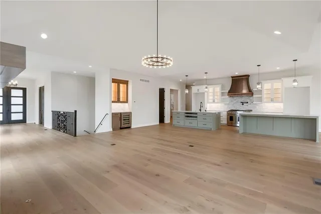 $1,424,950 | 11938 North Keeler Street, Olathe, KS 66061