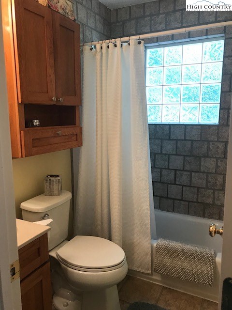 3449 Wildcat Road Deep Gap, NC 28618 - Photo 14 of 21 Gallery Image 14