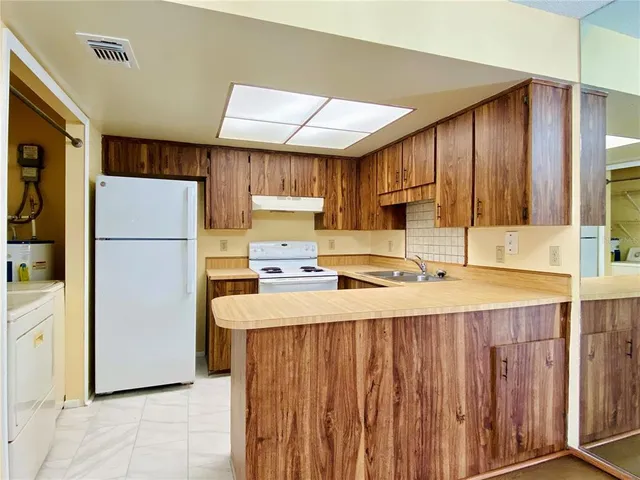 $1,550 | 64 Windtree Lane, Unit 203, Winter Garden, FL 34787