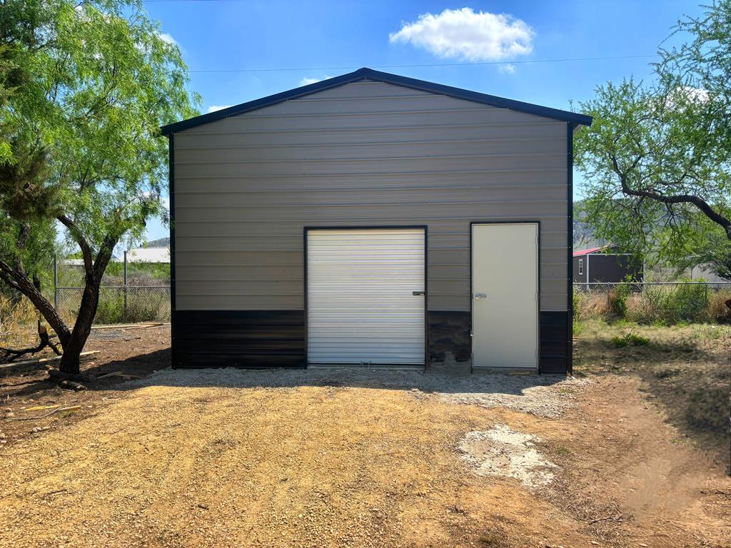 207 Pr 2605 Uvalde Tx 78801 Uvalde, TX 78801 - Photo 1 of 10 a front view of house