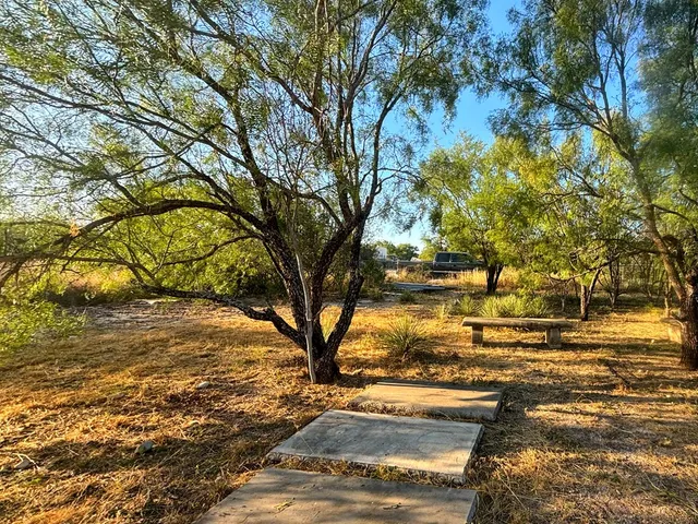 $135,000 | 207 Pr 2605 Uvalde Tx 78801, Uvalde, TX 78801