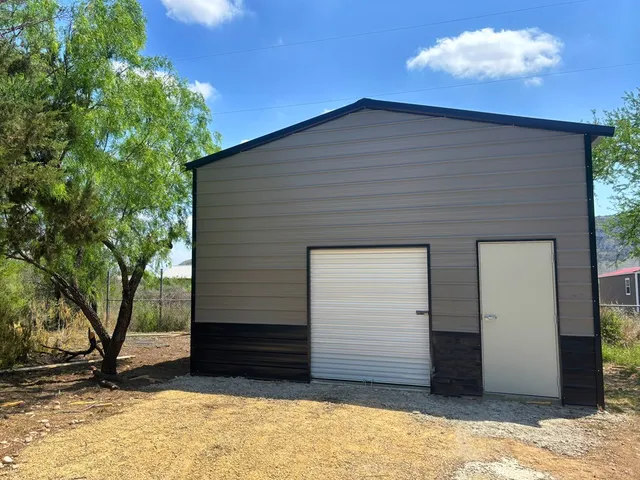 $135,000 | 207 Pr 2605 Uvalde Tx 78801, Uvalde, TX 78801