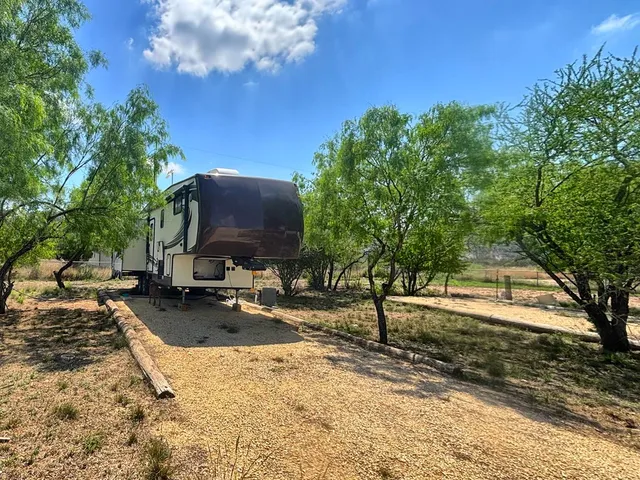 $135,000 | 207 Pr 2605 Uvalde Tx 78801, Uvalde, TX 78801