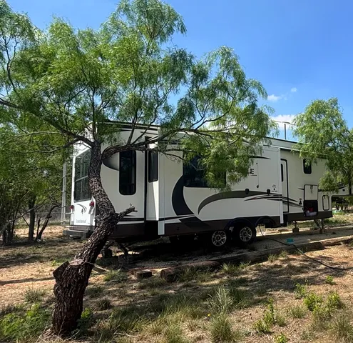 $135,000 | 207 Pr 2605 Uvalde Tx 78801, Uvalde, TX 78801