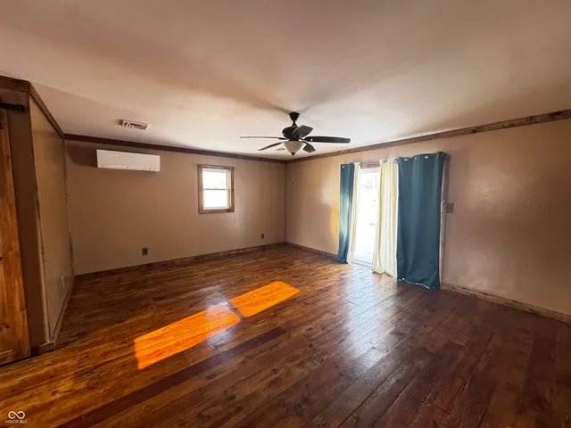 $289,900 | 7605 Oak Street, Poland, IN 47868