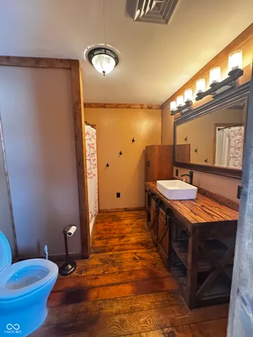 $289,900 | 7605 Oak Street, Poland, IN 47868