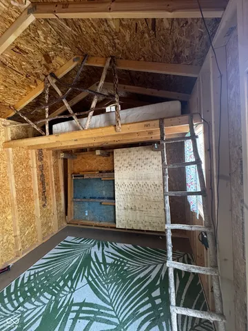 $289,900 | 7605 Oak Street, Poland, IN 47868