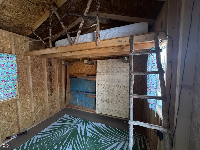 $289,900 | 7605 Oak Street, Poland, IN 47868