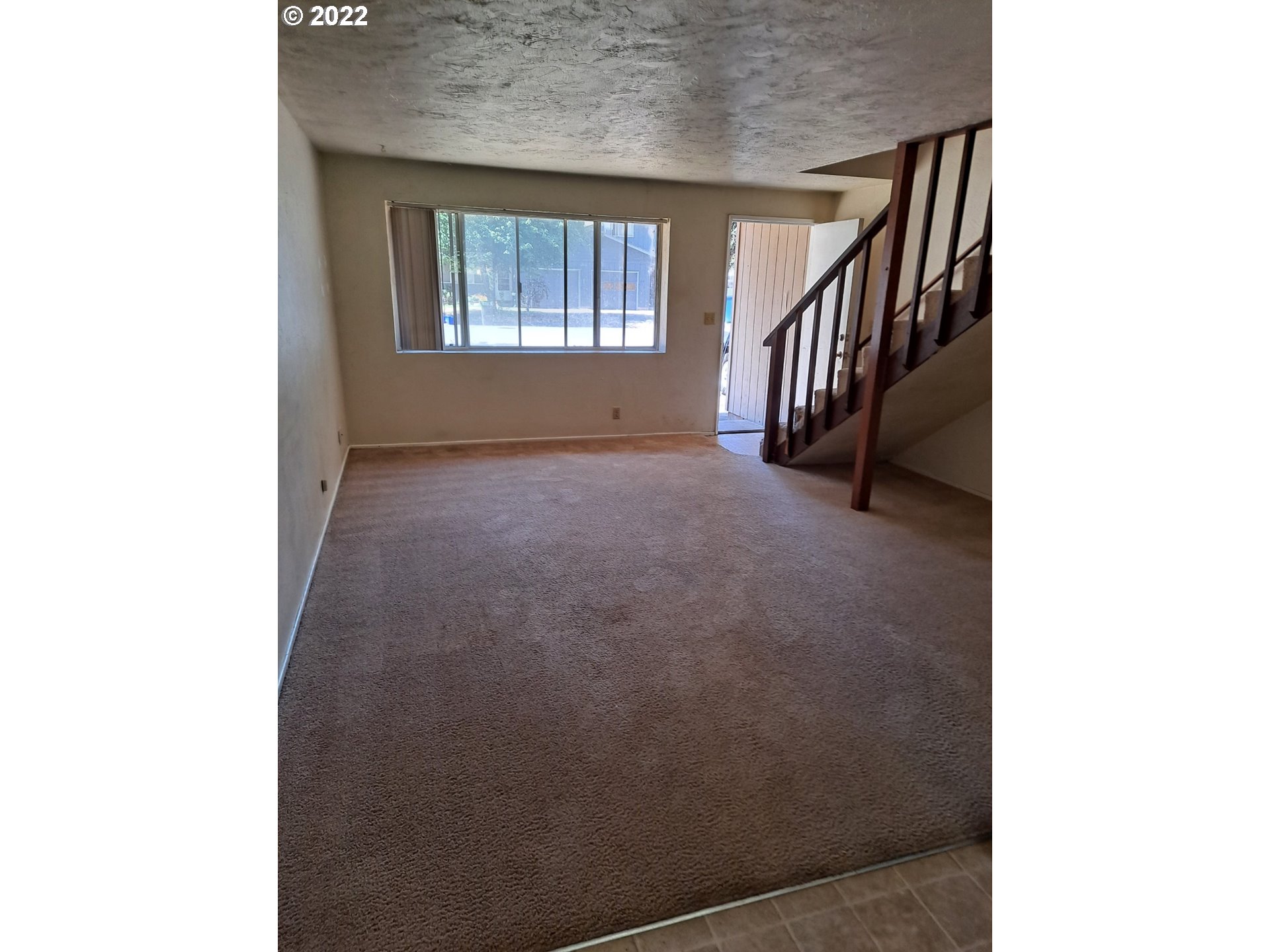 129 60th Place Springfield, OR 97478 - Photo 3 of 9 Gallery Image 3