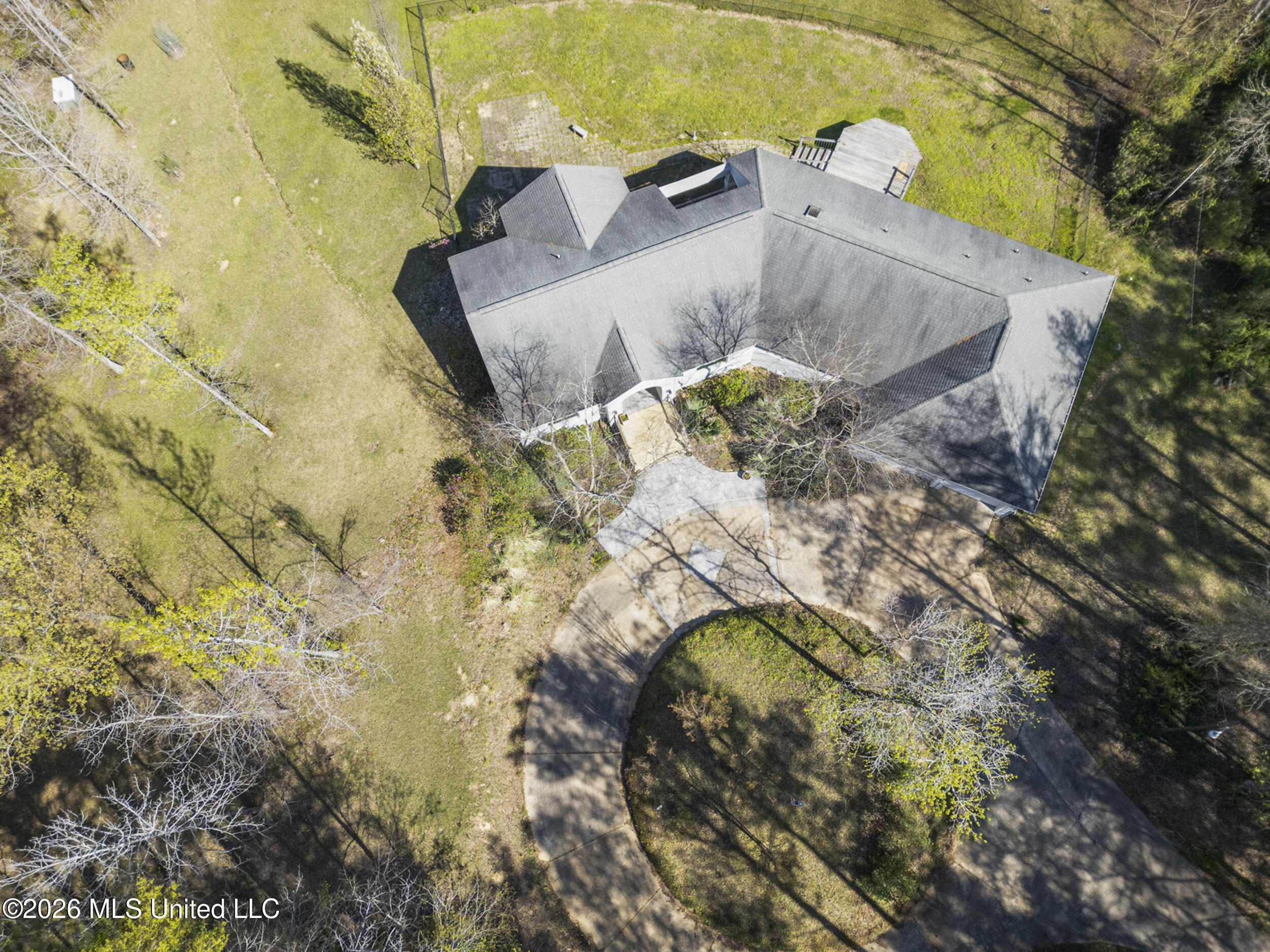 321 Louis Lane Brandon, MS 39047 - Photo 6 of 49 321 louis lane drone-6