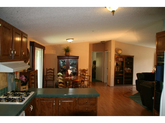560 Lewis Road Watsonville, CA 95076 - Photo 19 of 25 Gallery Image 19