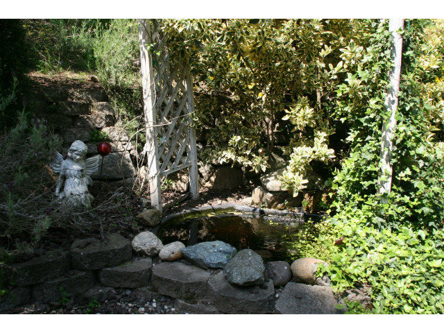 560 Lewis Road Watsonville, CA 95076 - Photo 10 of 25 Gallery Image 10