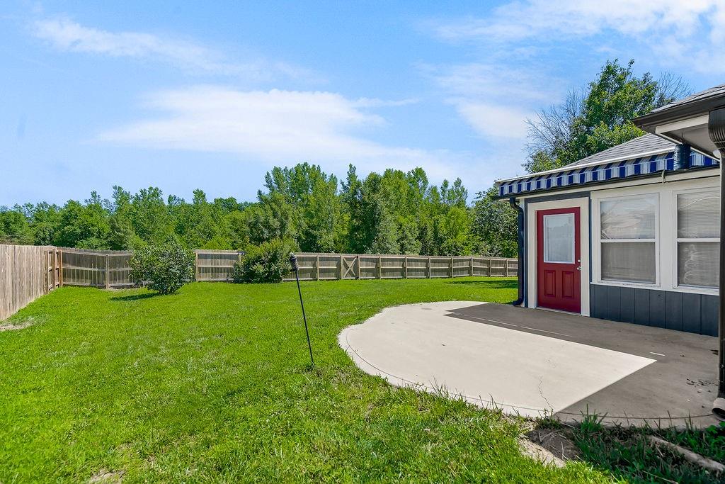 16705 Freeman Drive Basehor, KS 66007 - Photo 26 of 30