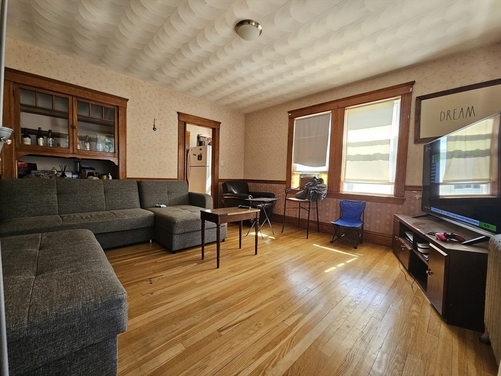 157 Brayton Road, Unit 2 Boston, MA 02135 - Photo 8 of 11