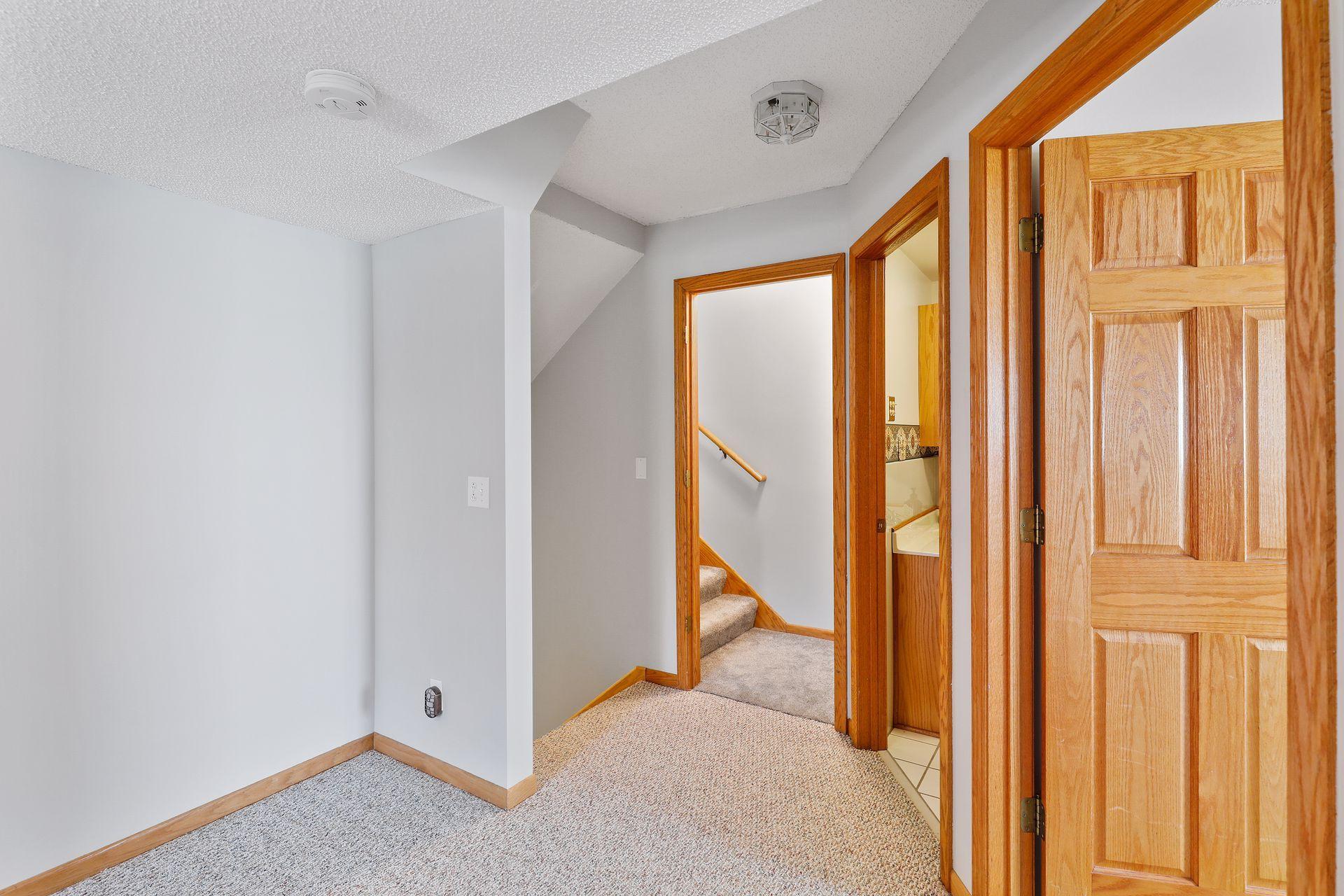 14870 Hayes Road Apple Valley, MN 55124 - Photo 22 of 40 Gallery Image 22