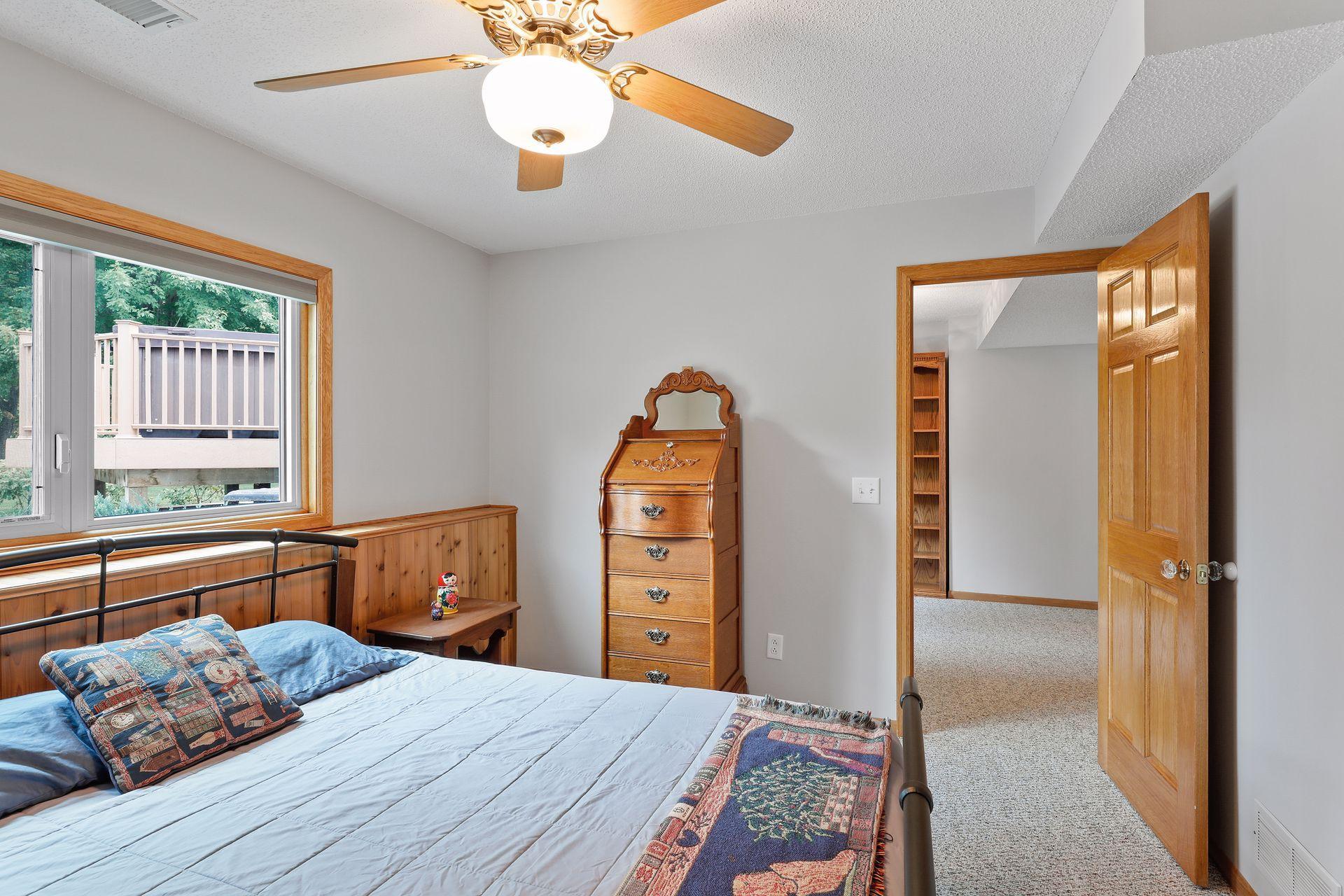 14870 Hayes Road Apple Valley, MN 55124 - Photo 26 of 40 Gallery Image 26